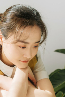 选美俏卧底